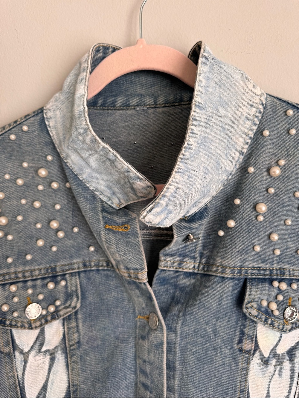 Hand Painted Angel Denim Jacket Pearl Studded Custom Artist Jacket Size M - Picture 10 of 12